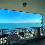 Sea View 2br Apartman Szozopol
