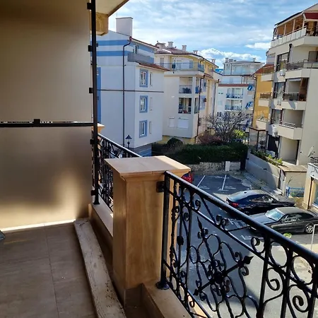 Sea View 2br سوزوبول