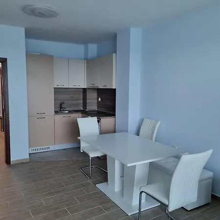 Apartment Sea View 2br